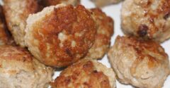 Hvordan laver man frikadeller?