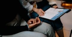 Hvordan styrker du dit cv online