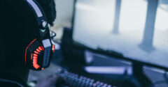 Indret dit teenageværelse til gaming – 4 gode tips