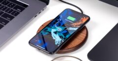 Hvordan oplader man sin iPhone og mobil trådløst?